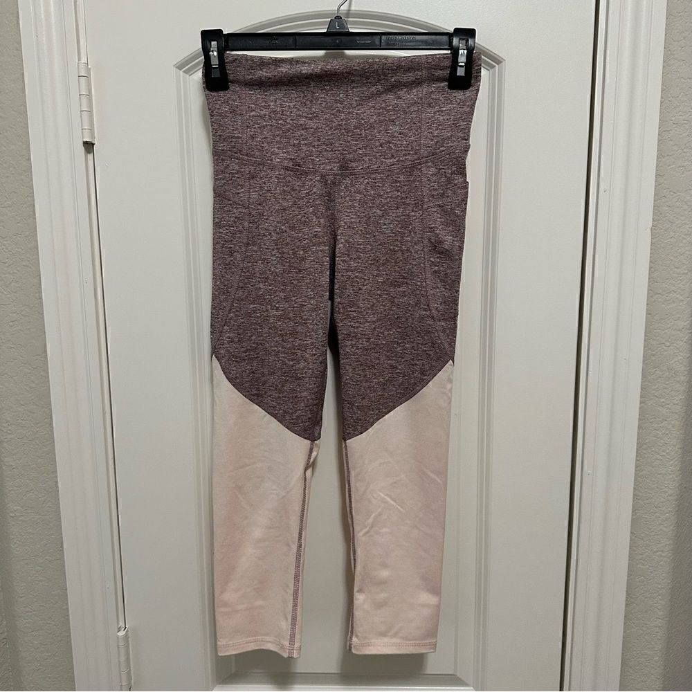 Champion C9 Women’s Studio High-Waisted Capri Leggings with Pockets Size XS